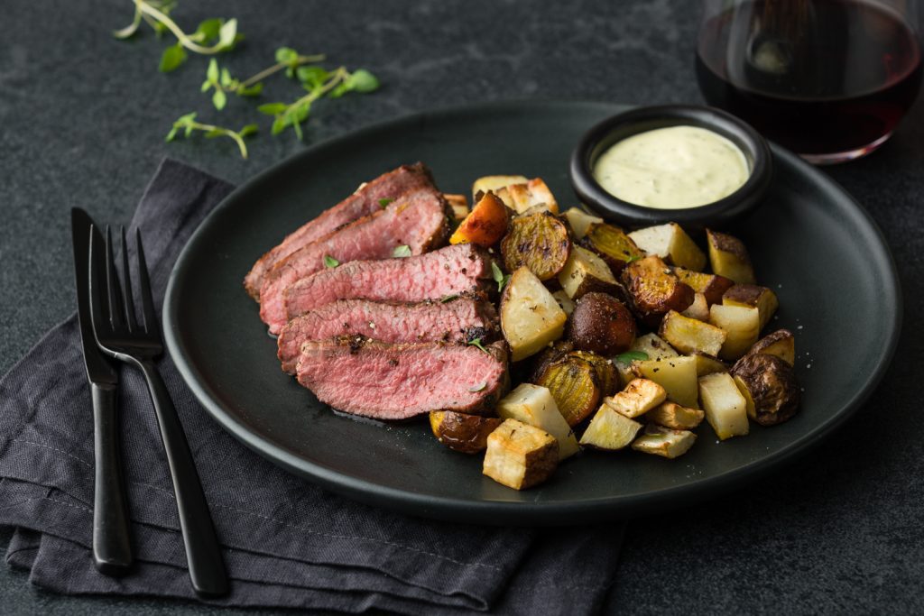 g Seared Lamb Loin with Moe Moe Potatoes Watercress Béarnaise