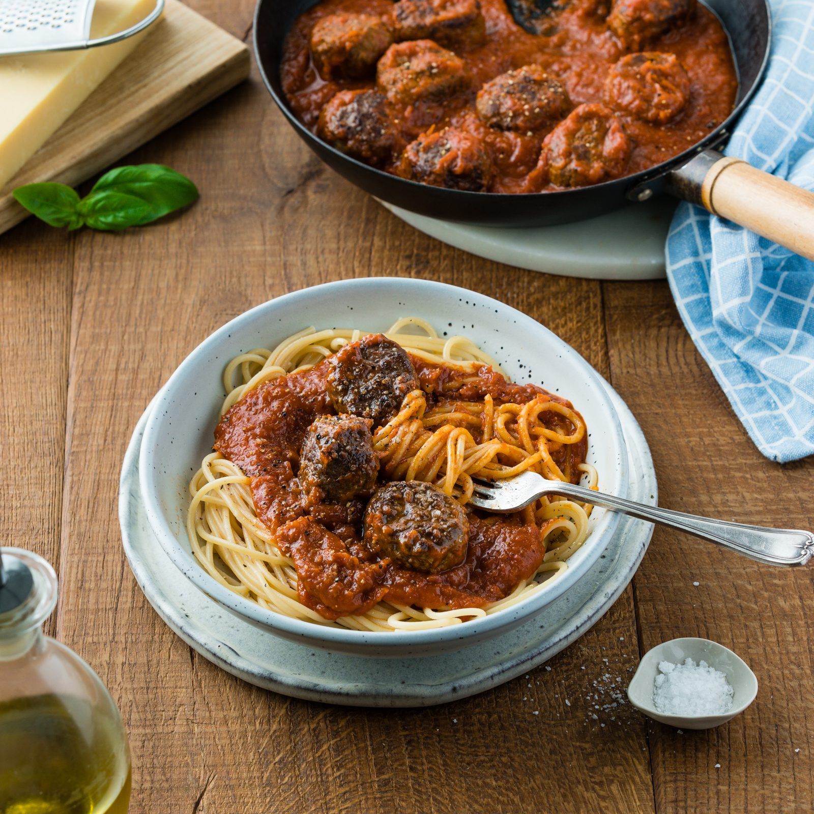 Spaghetti & Meatballs Kit Blog Add On Recipes Bargain Box My