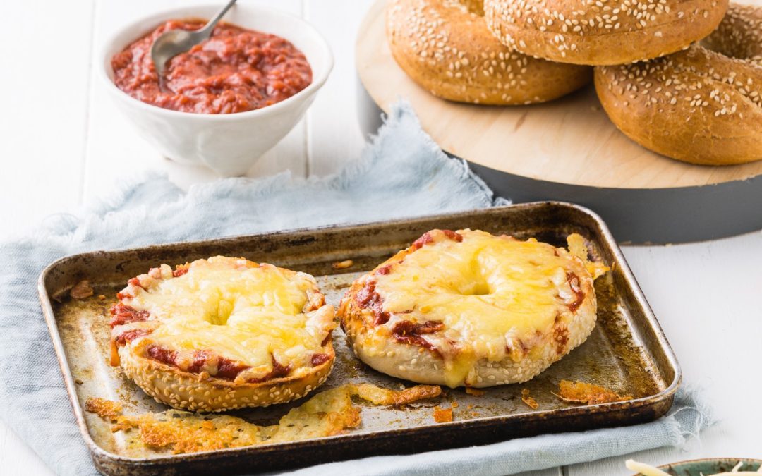 Pizza Bagels