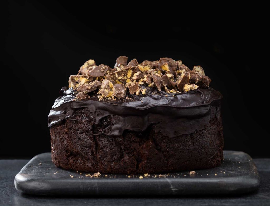 MFB Olympic Celebration Chocolate Cake 0899 1