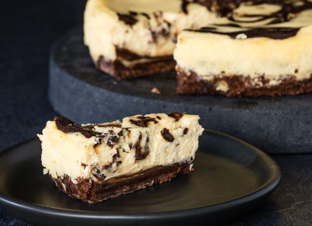 K Black White Chocolate Marble Cheesecake