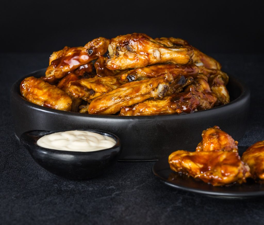 KSticky BBQ Chicken Wings Kit Serves 4