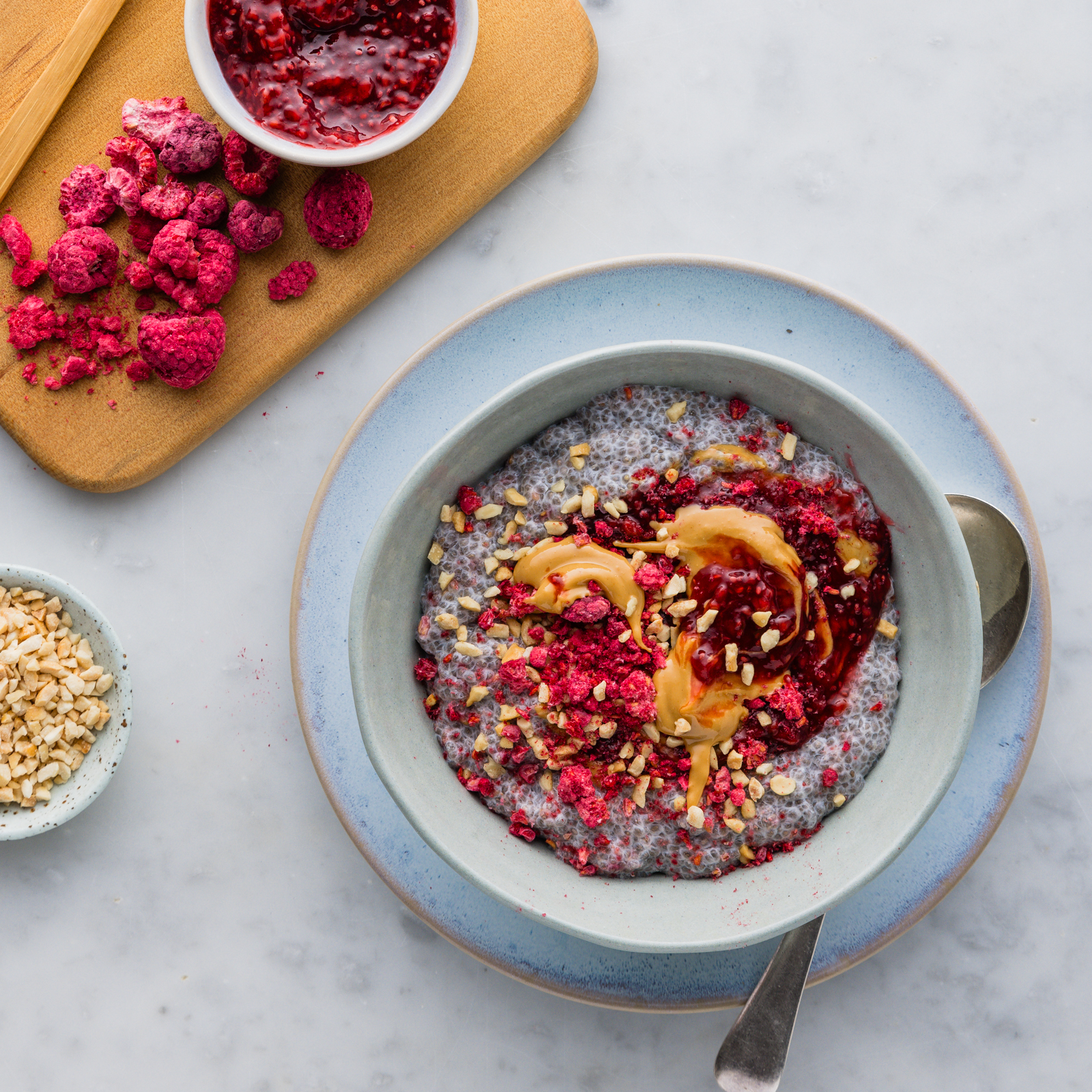 FS Breakfast for 3 Days! PB & J Chia Pudding with Chopped Peanuts & Freeze-Dried Raspberry