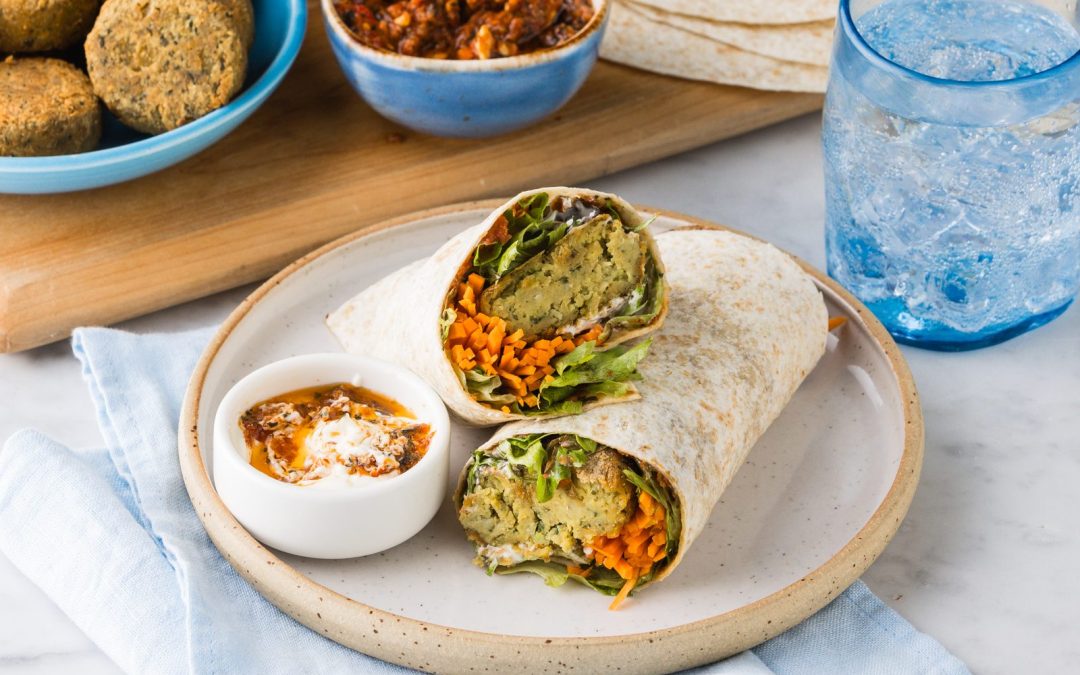 Falafel & Sundried Tomato Wraps with Yoghurt 
