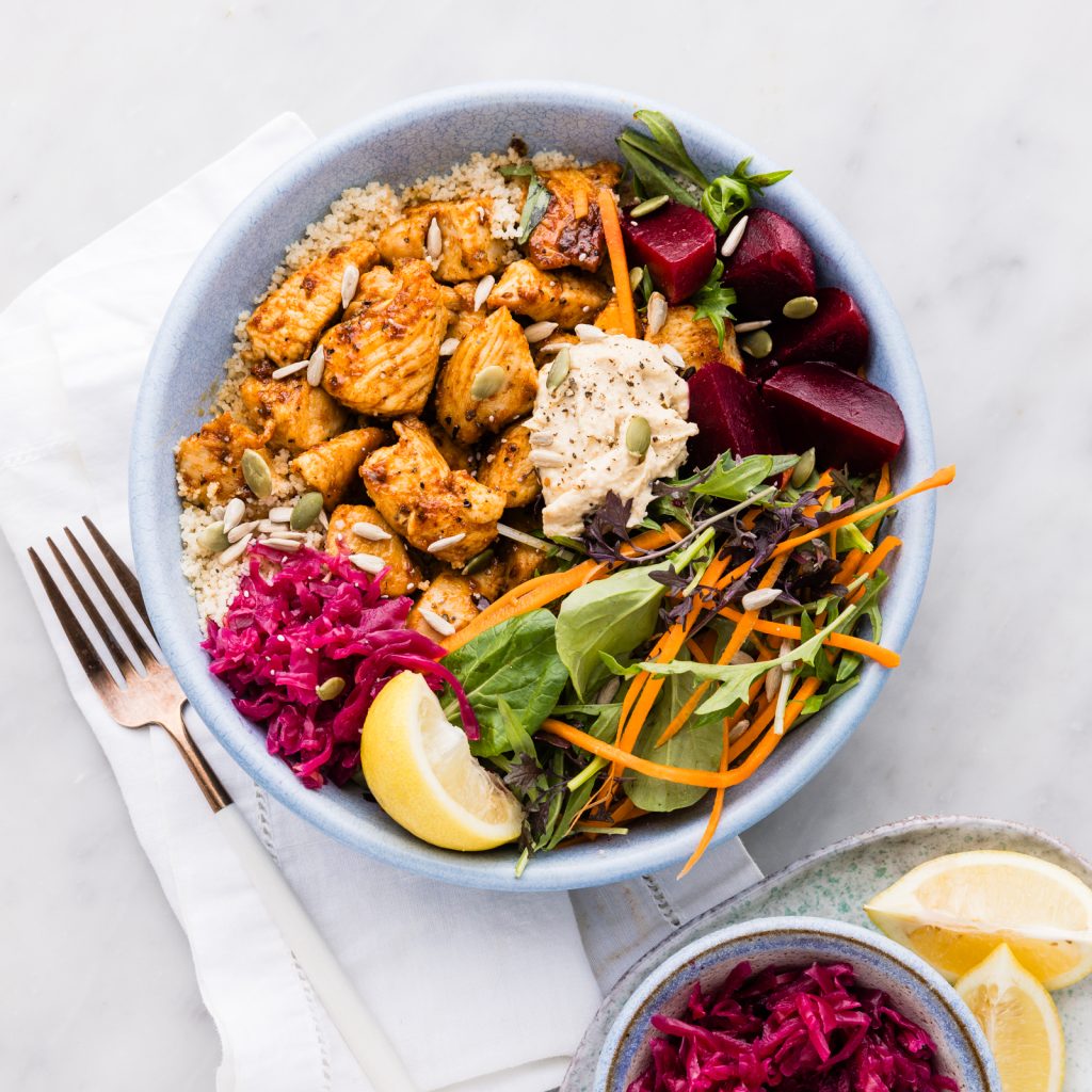 FS MEDI 10 Minute Chicken Bliss Bowl with Beetkraut Hummus